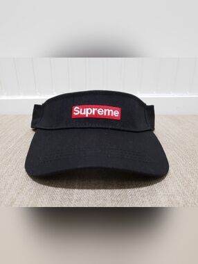 NWOT! SUPREME Cotton Adjustable Logo Embroidered Visor Hat (OSFA) Black/Red